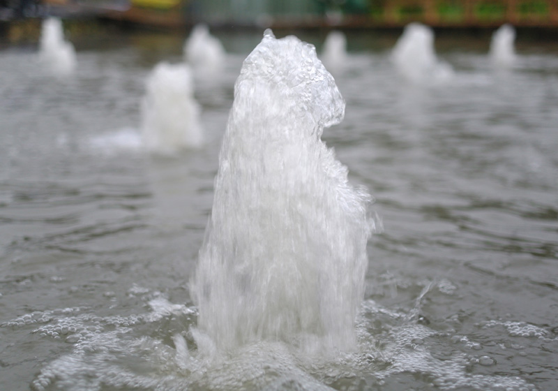 Nils Völker - Fountains